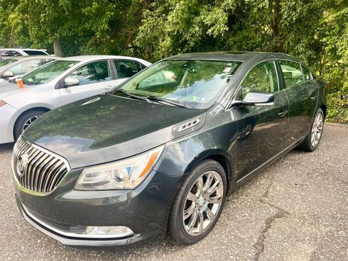Used 2014 Buick LaCrosse Premium FWD image 18
