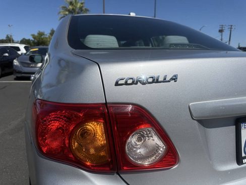 Used 2010 Toyota Corolla LE FWD image 20