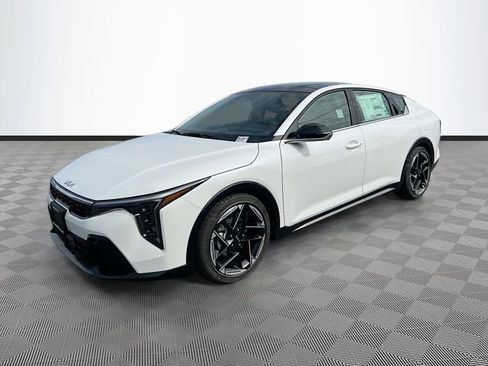 New 2026 Kia K4 GT-Line image 3