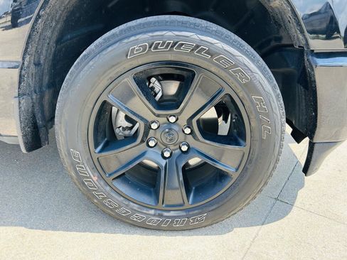 Used 2023 RAM 1500 Big Horn AWD/4WD image 39