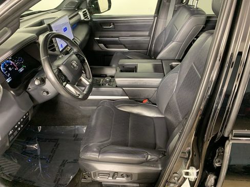 Used 2023 Toyota Tundra Platinum AWD/4WD image 31