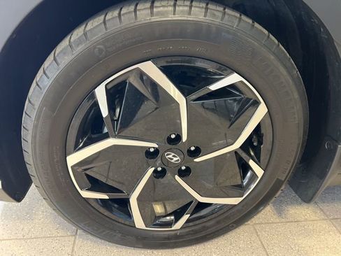 Used 2023 Hyundai Ioniq 5 SEL image 42