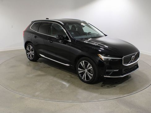 Used 2022 Volvo XC60 T8 Inscription w/ Advanced Package image 7