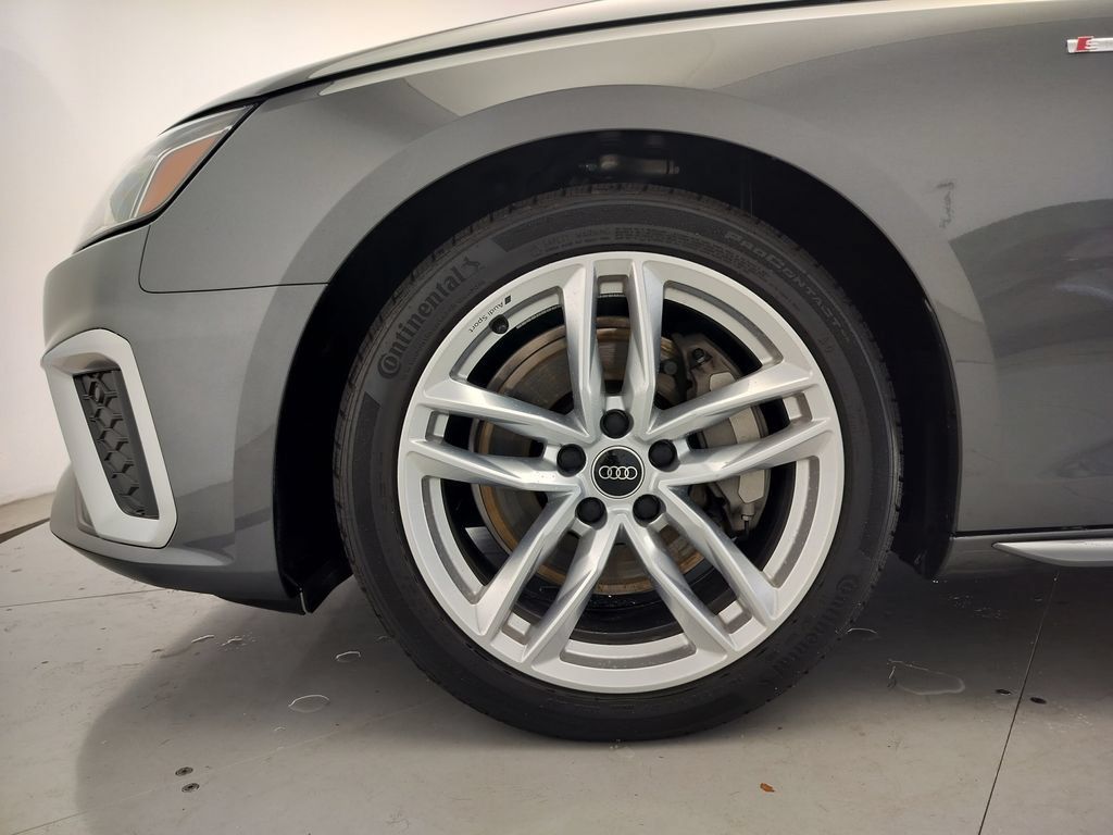 Used 2023 Audi A4 2.0T Premium Plus AWD/4WD image 5