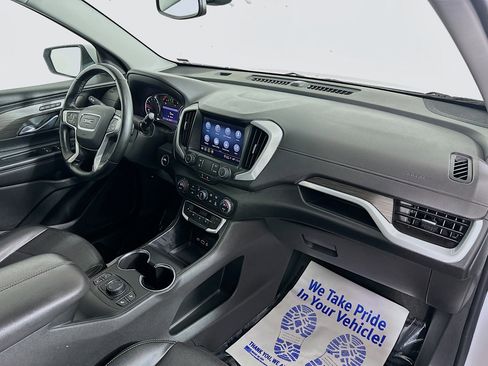 Used 2023 GMC Terrain SLT image 27