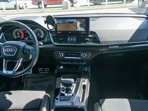 Used 2022 Audi SQ5 Premium Plus w/ Premium Plus Package image 12