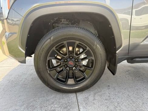 Used 2024 Toyota Tundra SR5 w/ SR5 Premium Package AWD/4WD image 4