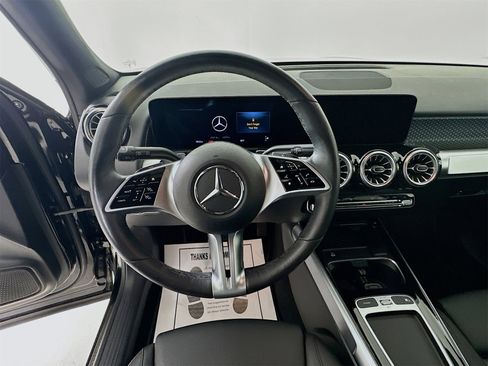 Certified 2025 Mercedes-Benz GLB 250 4MATIC image 12