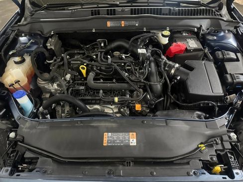 Used 2019 Ford Fusion SE image 20