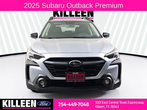 Used 2025 Subaru Outback Premium image 2