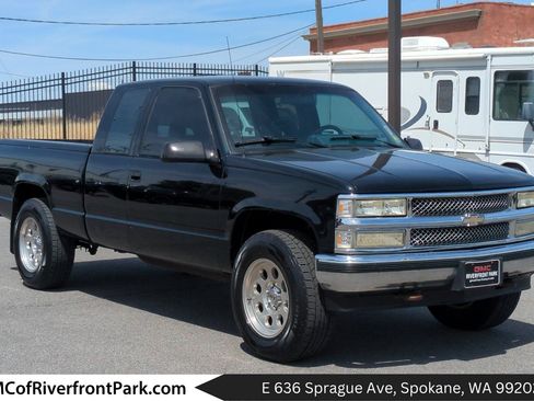 Used 1992 Chevrolet Silverado 1500 4x4 Extended Cab image 1