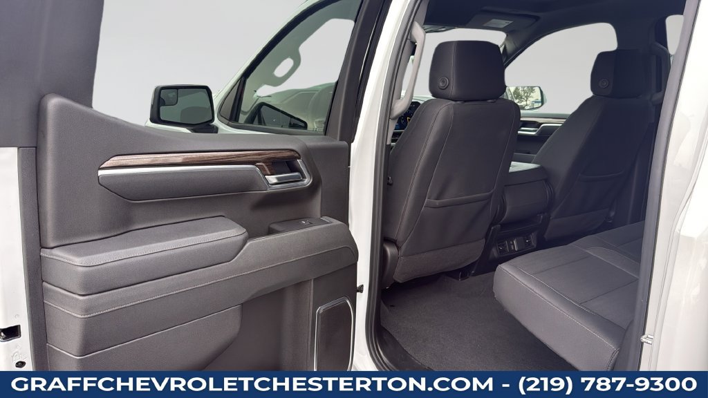 Used 2026 Chevrolet Silverado 1500 RST w/ RST Select Package AWD/4WD image 44