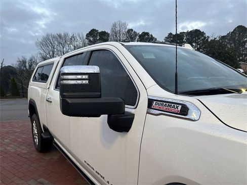 Used 2022 GMC Sierra 2500 Denali w/ Denali Ultimate Package image 19