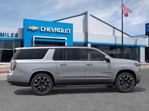 New 2026 Chevrolet Suburban RST w/ Comfort Package image 9