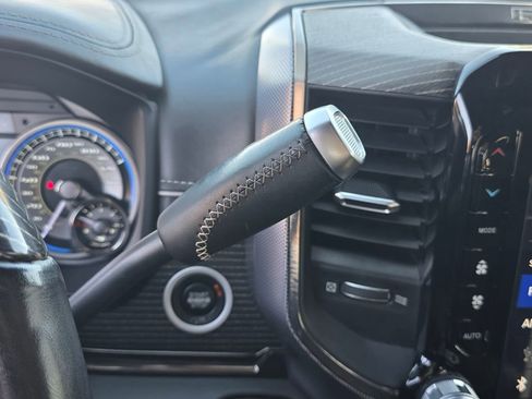 Used 2020 RAM 2500 Limited image 32