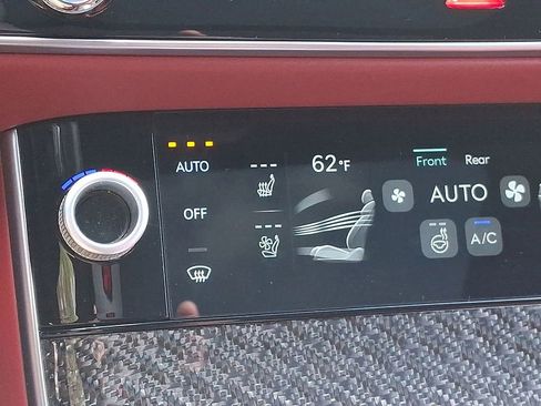 Certified 2026 Genesis GV70 3.5T Sport Prestige image 19