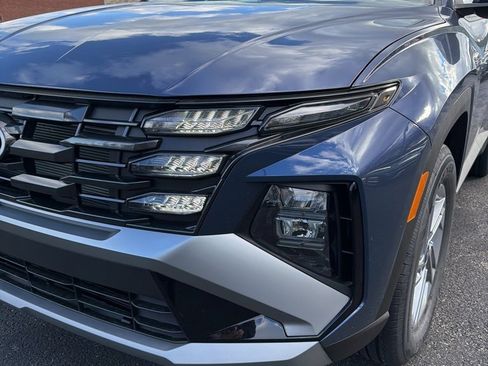 New 2026 Hyundai Tucson SE image 9