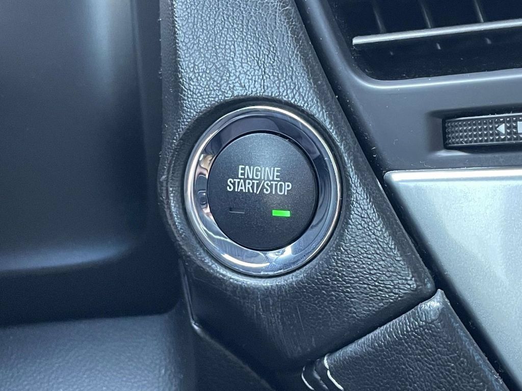 Used 2017 Chevrolet Tahoe LT AWD/4WD image 35