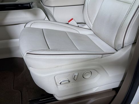 Used 2022 GMC Yukon Denali image 21