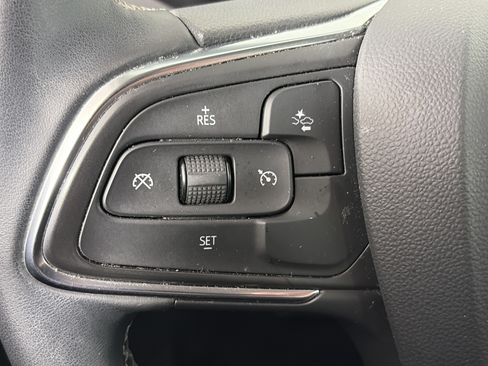 Used 2025 Buick Encore GX Preferred AWD/4WD image 31