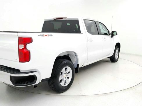 Used 2025 Chevrolet Silverado 1500 LT image 5