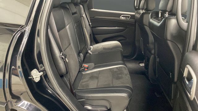 Used 2020 Jeep Grand Cherokee Altitude AWD/4WD image 25