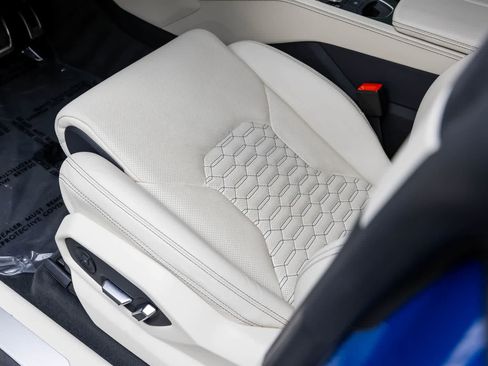 Used 2019 Lamborghini Urus image 33