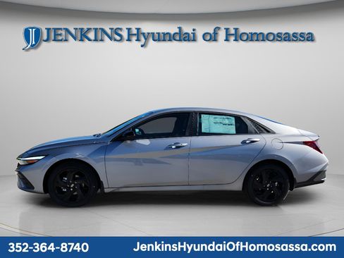 New 2026 Hyundai Elantra Sport image 5