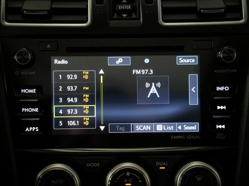 Used 2017 Subaru Forester 2.5i Touring w/ Protection Package #2 image 25