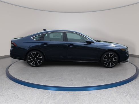 New 2026 Honda Accord Touring image 4
