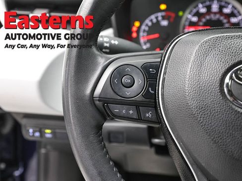 Used 2021 Toyota Corolla SE FWD image 15