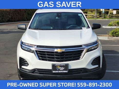 Used 2023 Chevrolet Equinox LS image 3