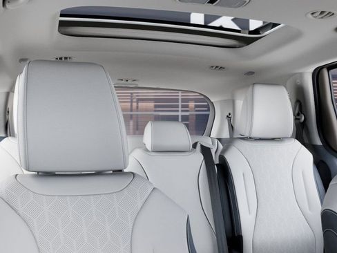 New 2026 Kia Carnival SX w/ SX Dark Edition Package FWD image 27