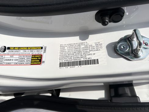 Used 2025 Honda Odyssey EX-L image 29