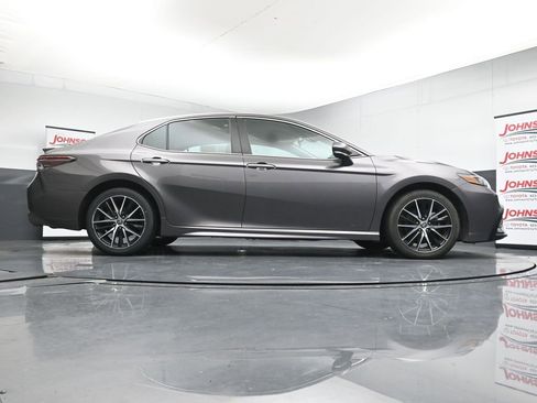 Used 2023 Toyota Camry SE FWD image 35