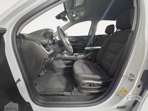 Certified 2022 GMC Terrain SLE w/ Driver Convenience Package AWD/4WD image 9