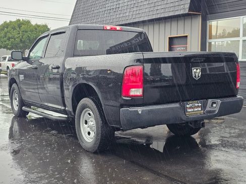 Used 2019 RAM 1500 Tradesman RWD image 3