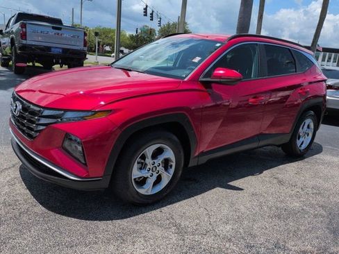 Certified 2023 Hyundai Tucson SEL FWD image 8