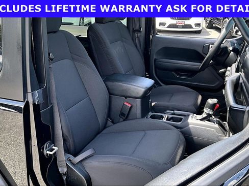 Used 2023 Jeep Wrangler Sport AWD/4WD image 7