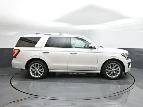 Used 2018 Ford Expedition Platinum image 26