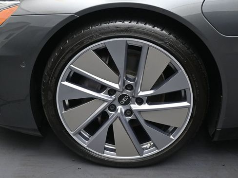 Used 2022 Audi e-tron GT Prestige w/ Prestige Package image 37