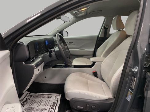 Certified 2025 Hyundai Kona SEL AWD/4WD image 29