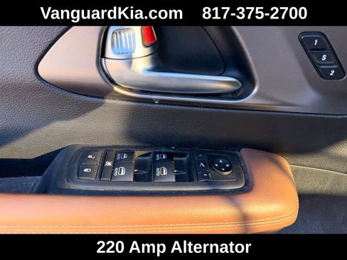 Used 2019 Chrysler Pacifica Limited w/ Advanced Safetytec Group image 21