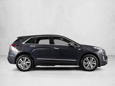 Used 2025 Cadillac XT5 Premium Luxury w/ LPO, Floor Liner Package AWD/4WD image 4