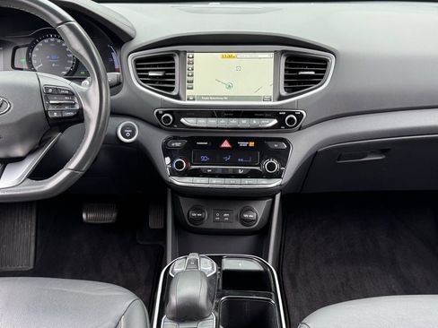 Used 2017 Hyundai Ioniq Limited w/ Limited Ultimate Package 02 image 8