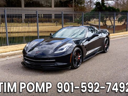 Used 2016 Chevrolet Corvette Stingray Coupe w/ 2LT Preferred Equipment Group image 25