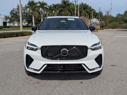 New 2026 Volvo XC60 B5 Core image 2