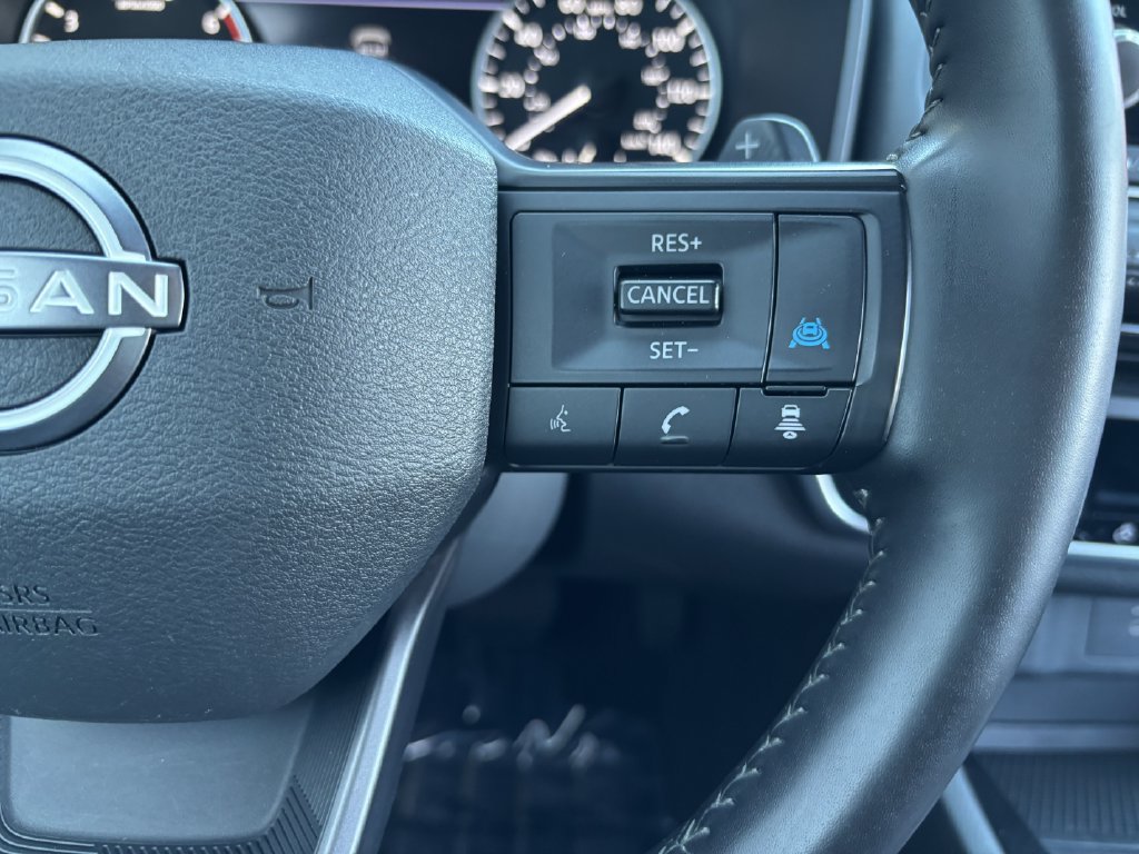 Used 2025 Nissan Rogue SV w/ SV Premium Package AWD/4WD image 14