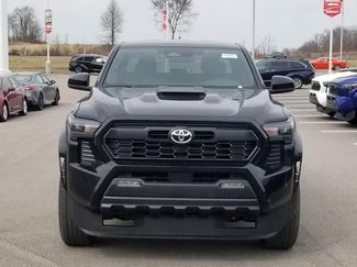 New 2025 Toyota Tacoma TRD Sport AWD/4WD video 2
