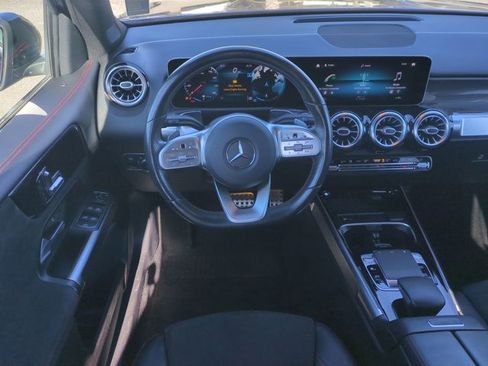Used 2020 Mercedes-Benz GLB 250 w/ AMG Line image 17